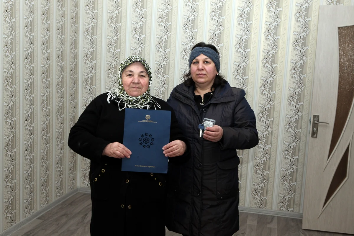 30 şəhid ailəsi və Qarabağ müharibəsi əlillərinə evlər verilib