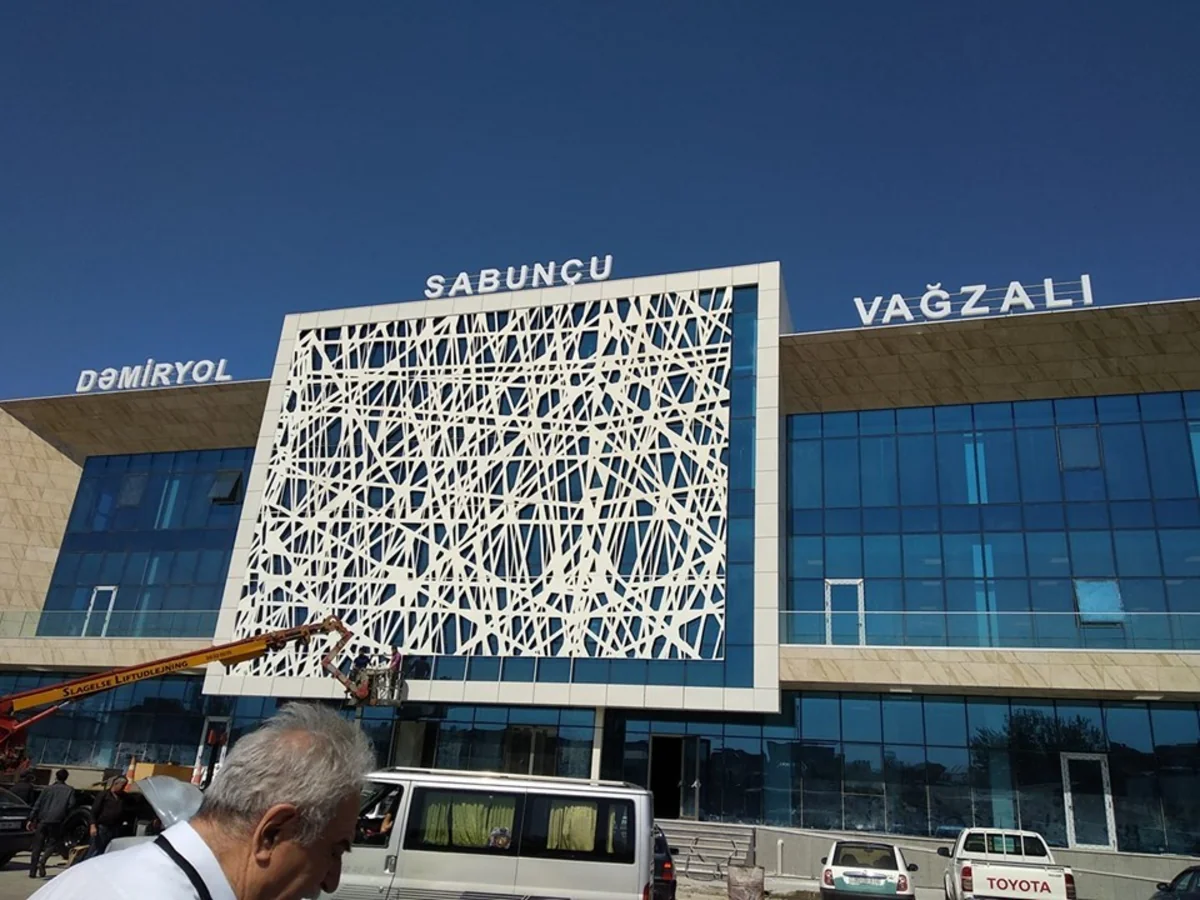 Bakı-Sabunçu dəmir yolu xəttində gediş haqqı 50 qəpik olacaq - ƏLAVƏ OLUNUB