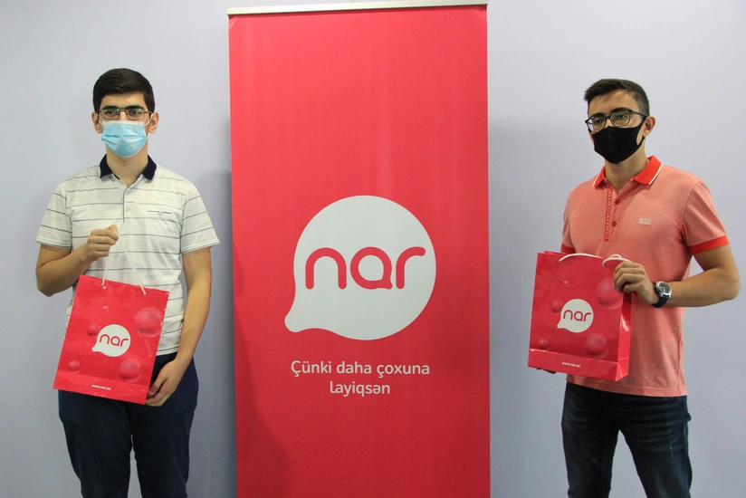 “Nar” ən yüksək nəticə göstərmiş abituriyentləri mükafatlandırdı