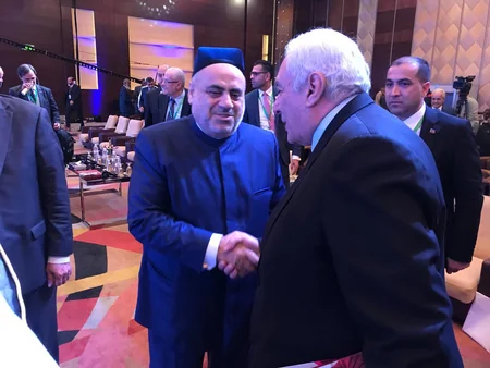 Şeyxülislam Allahşükür Paşazadə Küveytdə beynəlxalq konfransda iştirak edib