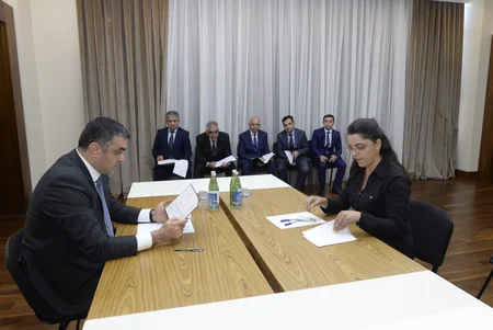 Rabitə və yüksək texnologiyalar naziri Şəmkirdə vətəndaşlarla görüşüb