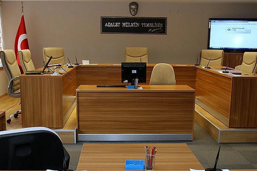 ​Ankarada daha 241 hərbçi həbs olunub