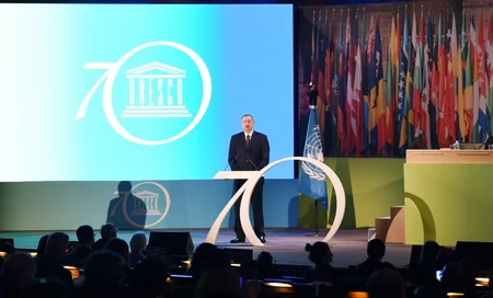 ​İlham Əliyev UNESCO Baş Konfransının 38-ci sessiyasının Liderlər Forumunda iştirak edib