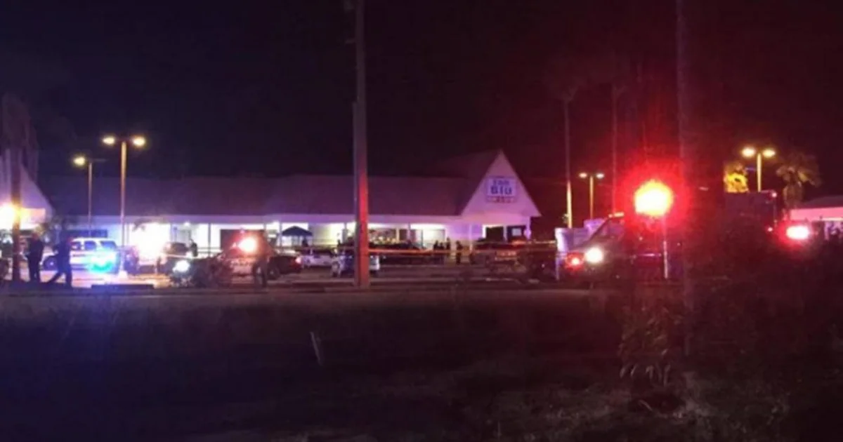 Florida nightclub shooting kills 2, injures 17 - UPDATED