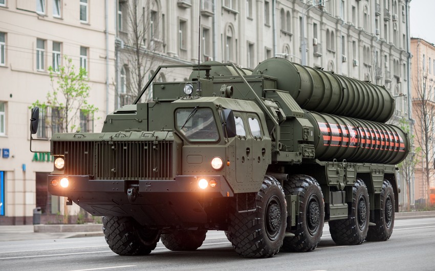 Lukaşenko: “Rusiyadan kifayət qədər “İsgəndər” və “S-400” almışıq”