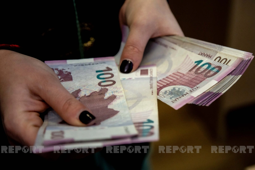 Депозиты в азербайджанских банках снизились