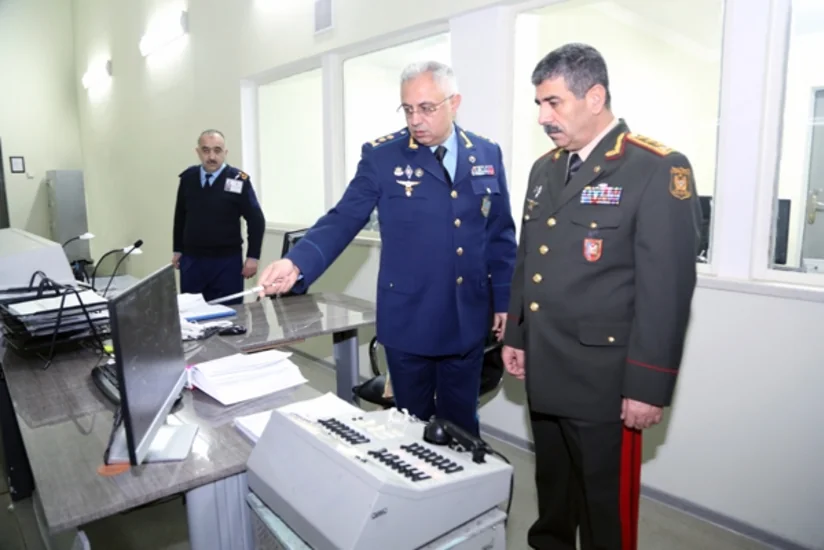 Azərbaycan müdafiə naziri Hərbi Hava Qüvvələrinin Mərkəzi Komanda Məntəqəsində olub