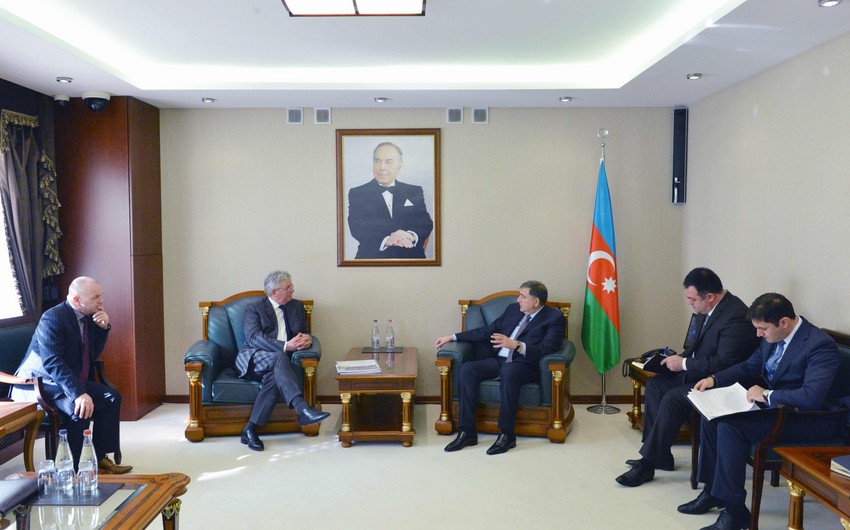 Fazil Məmmədov Niderland Sahibkarlar Konfederasiyasının nümayəndə heyəti ilə görüşüb