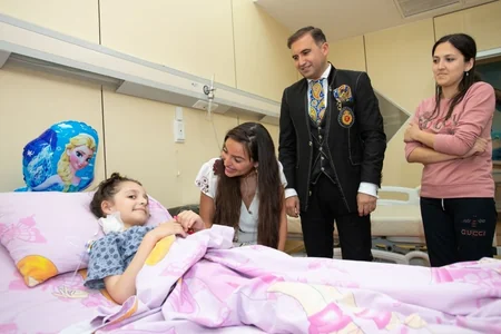 Вице-президент Фонда Гейдара Алиева Лейла Алиева побывала в Детской клинике Национального онкологического центра