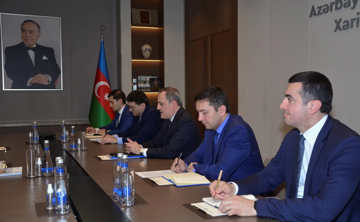 Ceyhun Bayramov BMT rəsmisi ilə Dayanıqlı İnkişaf Məqsədlərinin icrasını müzakirə edib