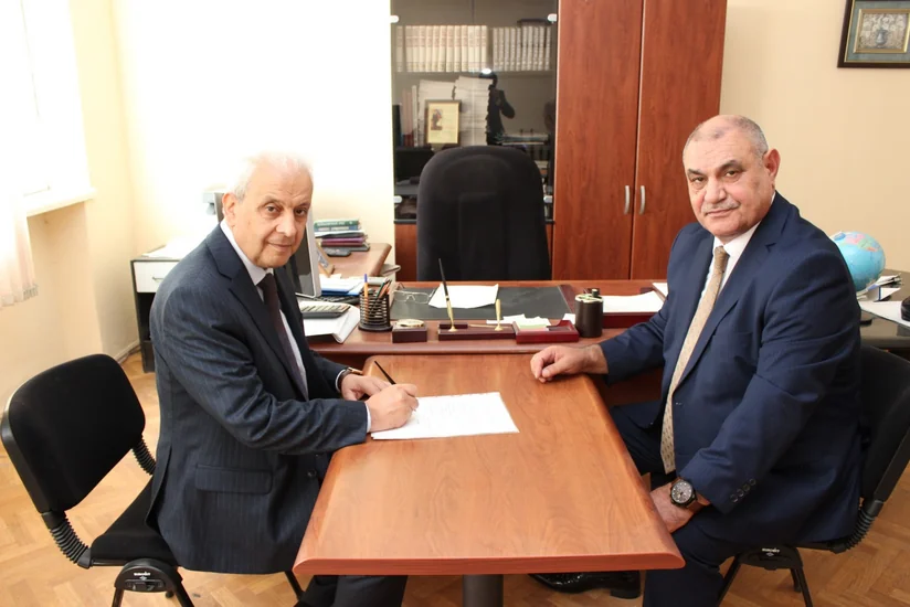 Azərbaycanda daha 2 siyasi partiya ofis sahəsi ilə təmin olunub