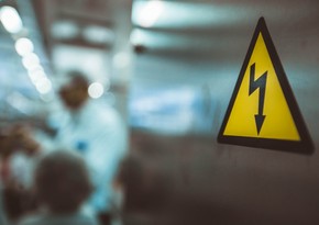 В Сальяне рабочий погиб от удара током