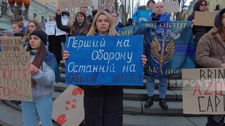 Protest rally in Kyiv - Russia is demanded to release Azovstal prisoners - PHOTOS