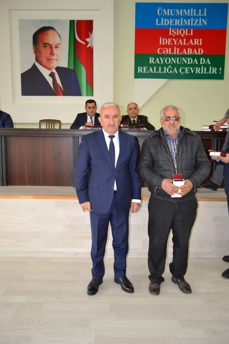 Cəlilabadda şəhid ailələrinə orden və medallar təqdim edilib
