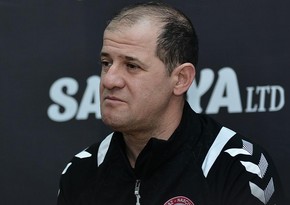 Araz-Naxçıvanın baş məşqçisi futbolçularına göstərilən ikinci sarı vərəqədən narazı qalıb