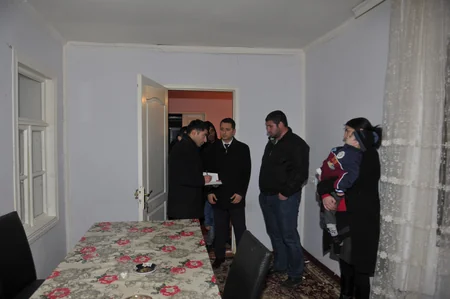“Regional İnkişaf” İB-nin nümayəndələri zəlzələdən zərər çəkmiş ərazilərdə olub