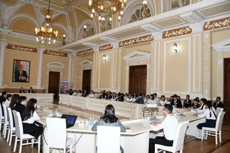 BŞİH-də “Heydər Əliyev və Azərbaycan tarixi” mövzusunda ənənəvi elmi-praktik konfrans keçirilib