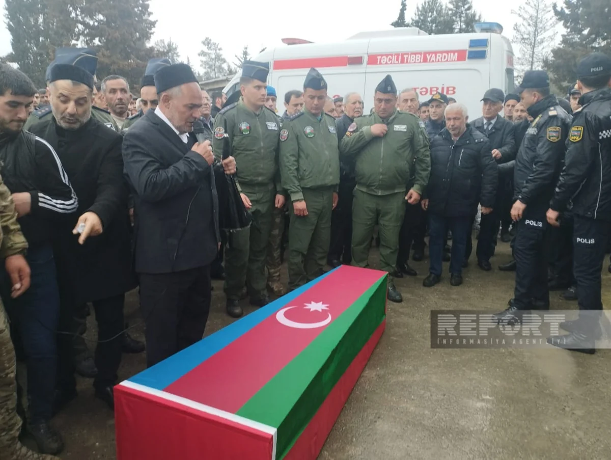 В Сальяне похоронили шехида Ульви Багирова