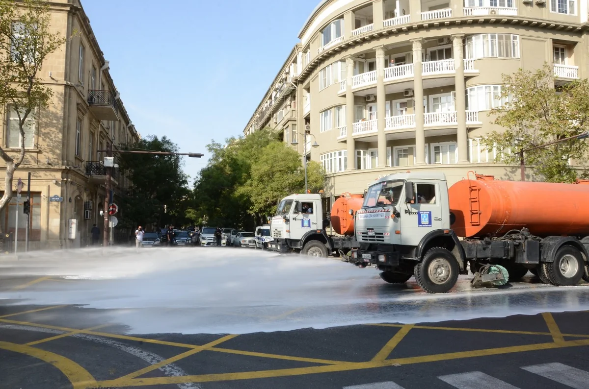 Bakının küçələri yenidən dezinfeksiya edildi