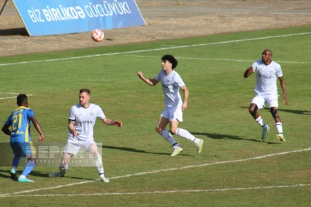 Premyer Liqa: Qarabağ Kəpəzlə heç-heçə edib