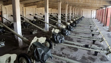 Müdafiə naziri səfərbərlik və ehtiyat üçün yaradılmış birlik və birləşmələri yoxlayıb