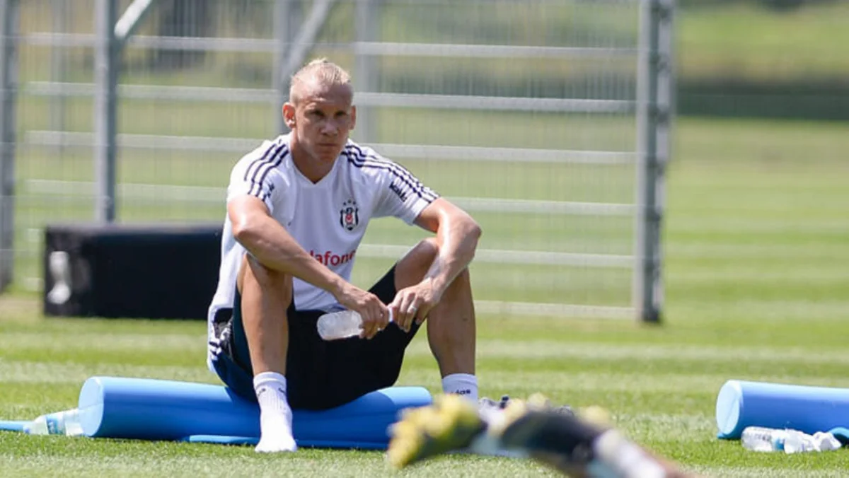 Beşiktaşın futbolçusu Azərbaycan millisi ilə oyunu buraxa bilər