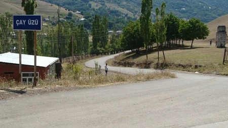 Yardımlıda iki kəndin yolu təmir olunub
