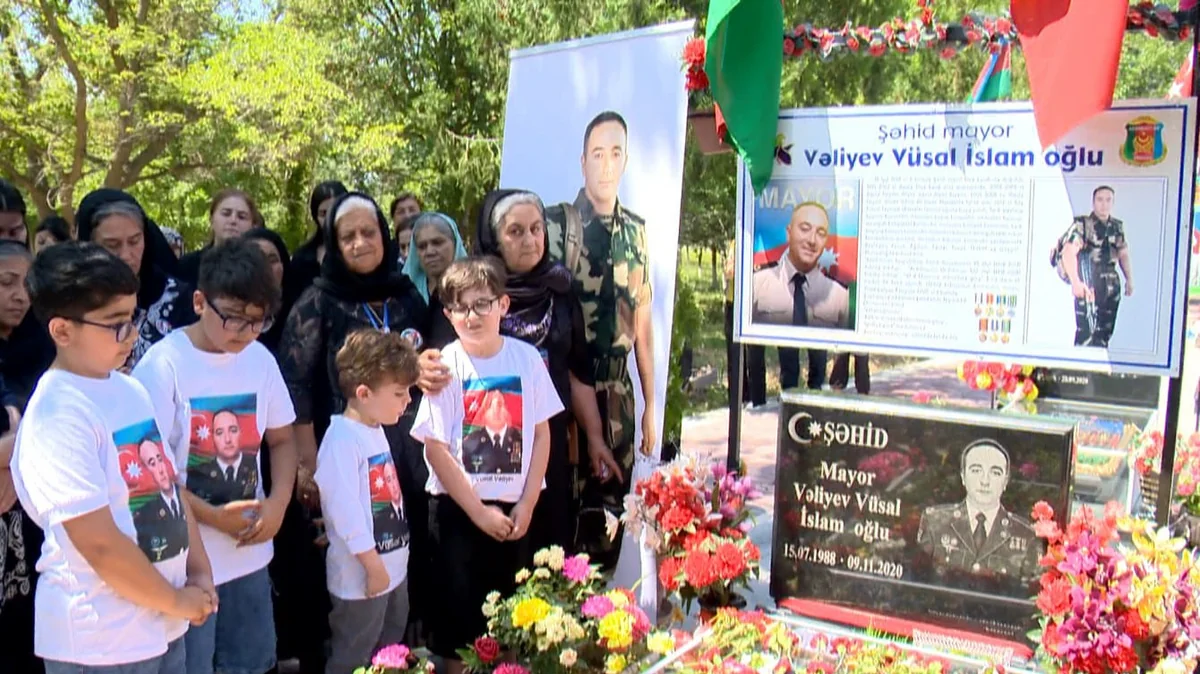 Şəhid mayor Vüsal Vəliyevin doğum günündə xatirəsi anılıb