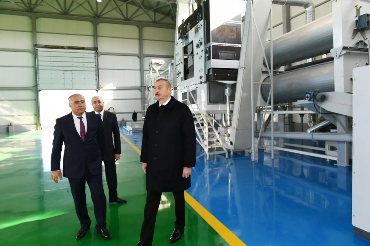 Prezident Kürdəmirdə aqroparkın təqdimatında iştirak etdi - YENİLƏNİB - FOTO