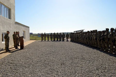 Müdafiə naziri cənubdakı hissə və birləşmələri yoxlayıb, XTQ-nin təlimini izləyib
