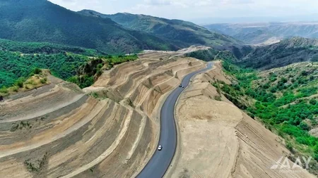 Laçın şəhərindən yan keçən yeni avtomobil yolunun tikintisi yekunlaşır
