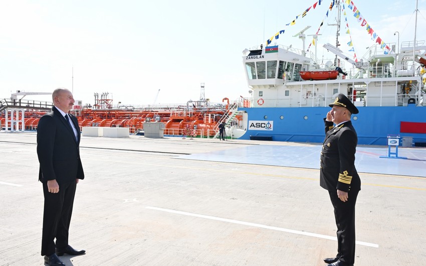 Prezident İlham Əliyev “Zəngilan” tankerinin istismara verilməsi mərasimində iştirak edib - YENİLƏNİB