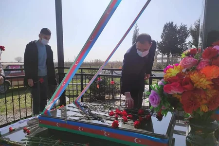 Biləsuvarda şəhidin 33 yaşı qeyd olunub 