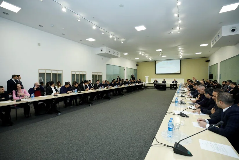 Bakıda “Gömrük islahatları: çağırışlar və imkanlar” mövzusunda ictimai müzakirə olub