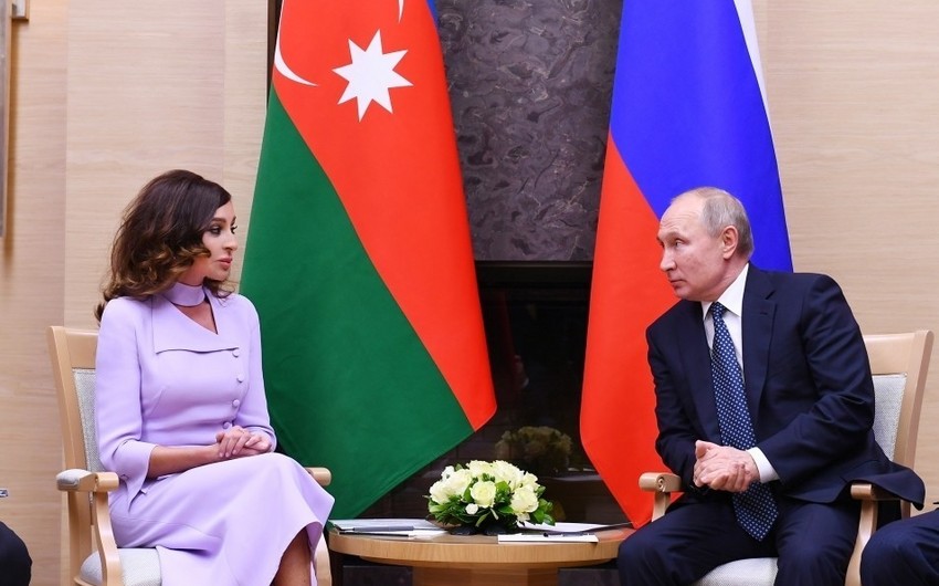 Birinci vitse-prezident Mehriban Əliyevanın Rusiyaya ilk rəsmi səfəri - ortaq tarixə hörmət - ŞƏRH