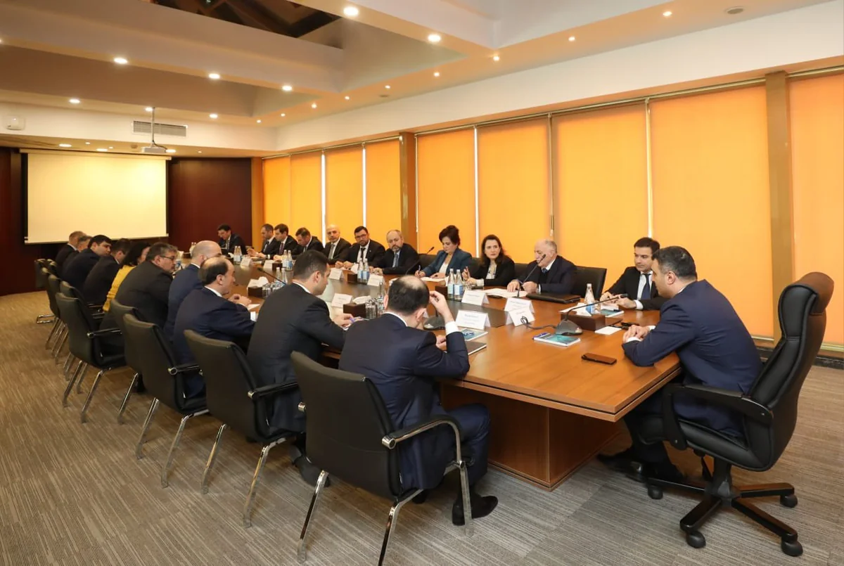 Sahibkarlarla Əməkdaşlıq Şurasının yeni tərkibdə iclası keçirilib