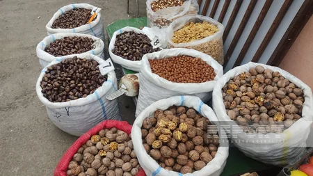 Azərbaycanda qərzəkli meyvələr ucuzlaşıb