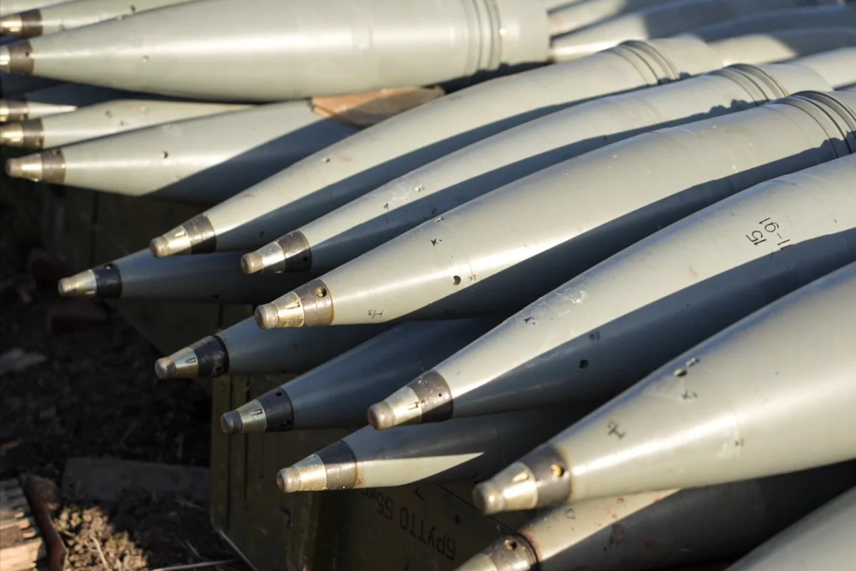 Литва планирует закупать кассетные боеприпасы