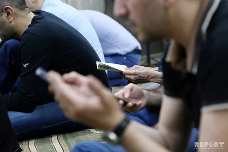 Bakıda Ramazan ayının ilk Qədr gecəsi qeyd olunub - FOTOREPORTAJ