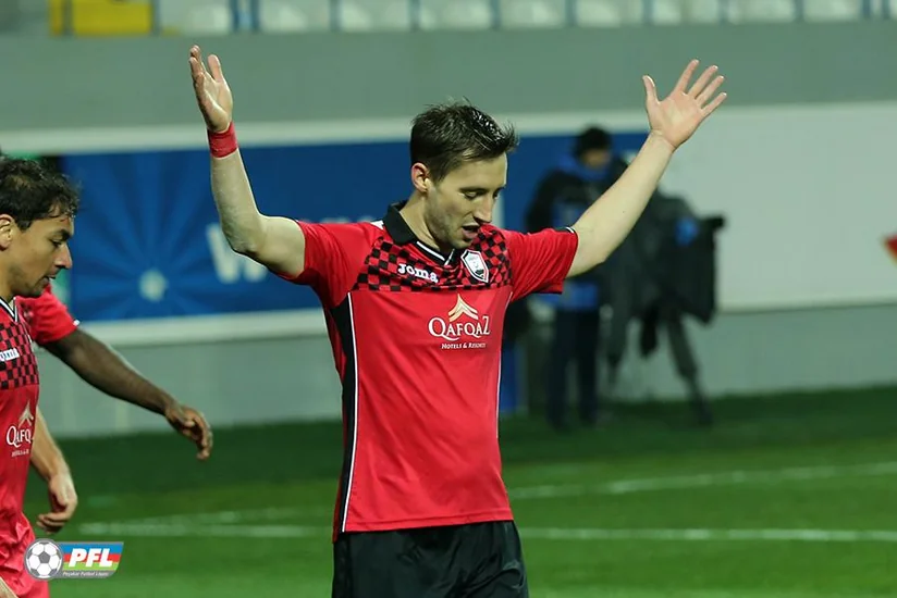Qəbələnin futbolçusu: Robert Prosineçki Azərbaycanın bir nömrəli ulduzudur