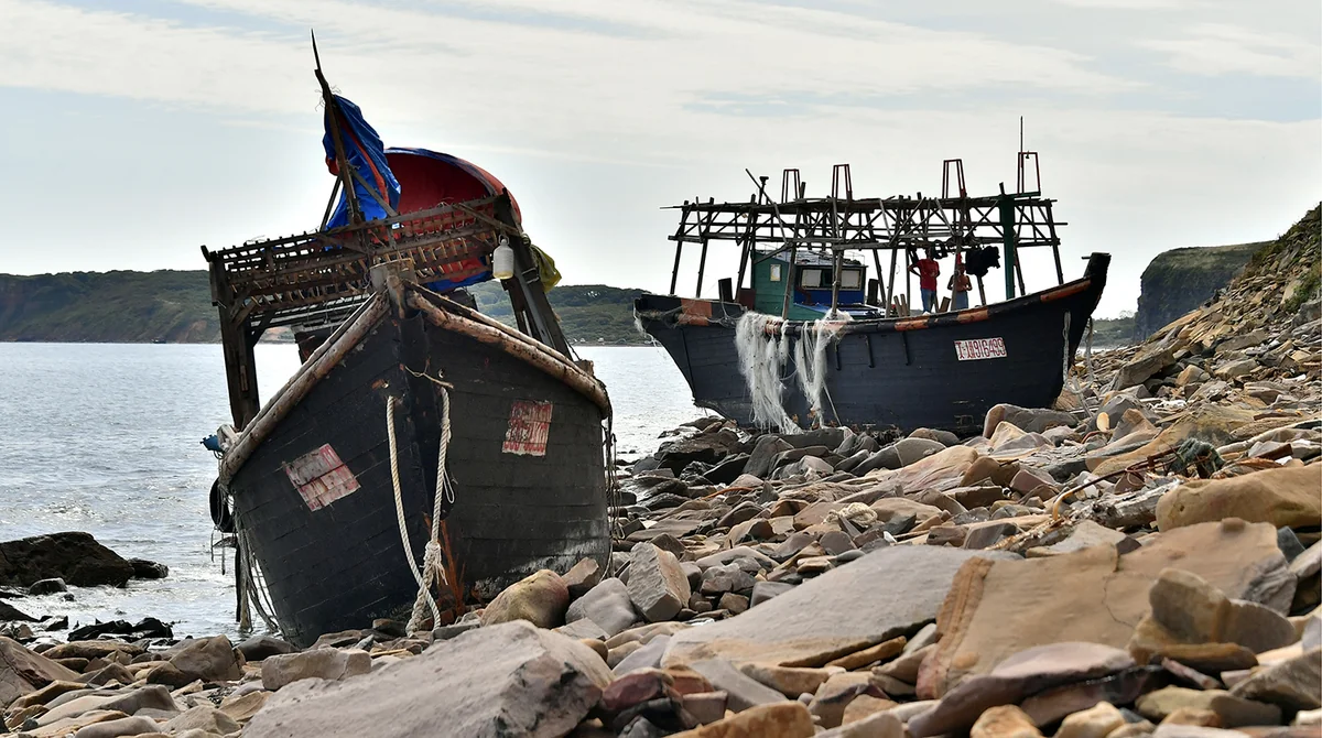 Çində balıqçı qayığı batıb, ölənlər var