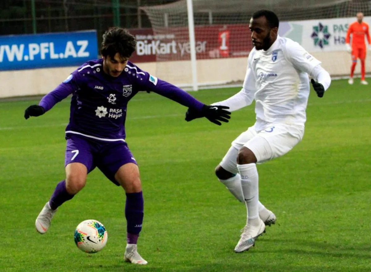 Azərbaycan millisinin futbolçusu Sumqayıt klubu ilə vidalaşıb