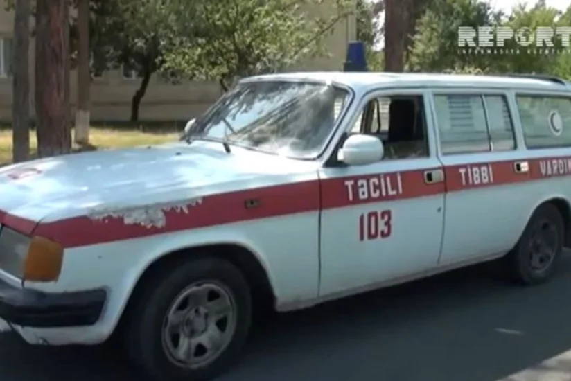 Следующий из Габалы в Баку пассажирский автобус потерпел аварию - 2 погибших, 3 раненых - ВИДЕО