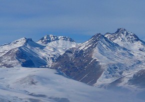 Nine climbers caught in avalanche on Mount Aragats, Armenian interior ministry says