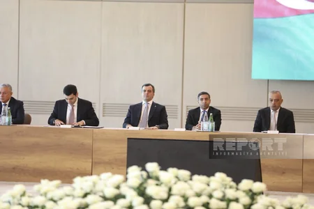 Bakıda “Vətənə, xalqa və dövlətçiliyə misilsiz xidmətin 20 ili” mövzusunda konfrans keçirilib - YENİLƏNİB