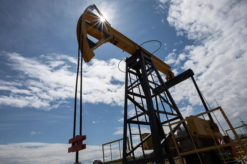 Крупнейший в мире однопоточный НПЗ в Нигерии выдал первые нефтепродукты