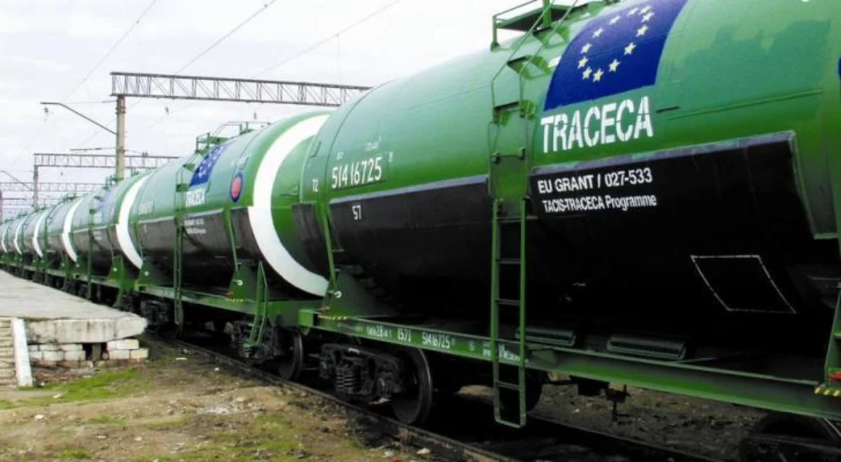 TRACECA-nın Azərbaycan hissəsi ilə daşınmış tranzit yüklərin həcmi 15% azalıb