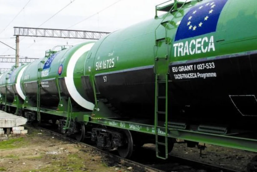 Грузоперевозки по азербайджанскому участку TRACECA сократились на 15%