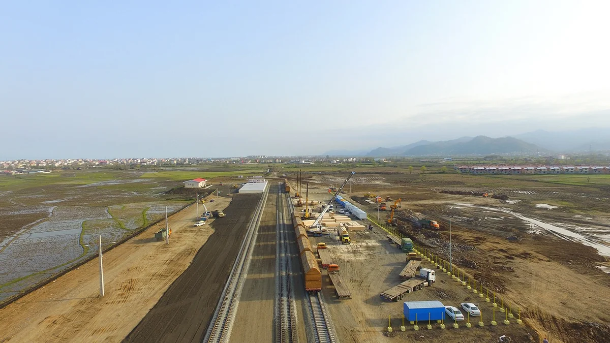 Astara yük terminalından rekord həddə yükaşırma əməliyyatı həyata keçirilib