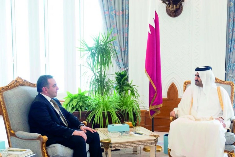 Azərbaycan səfiri etimadnaməsini Qətər əmirinin müavininə təqdim edib